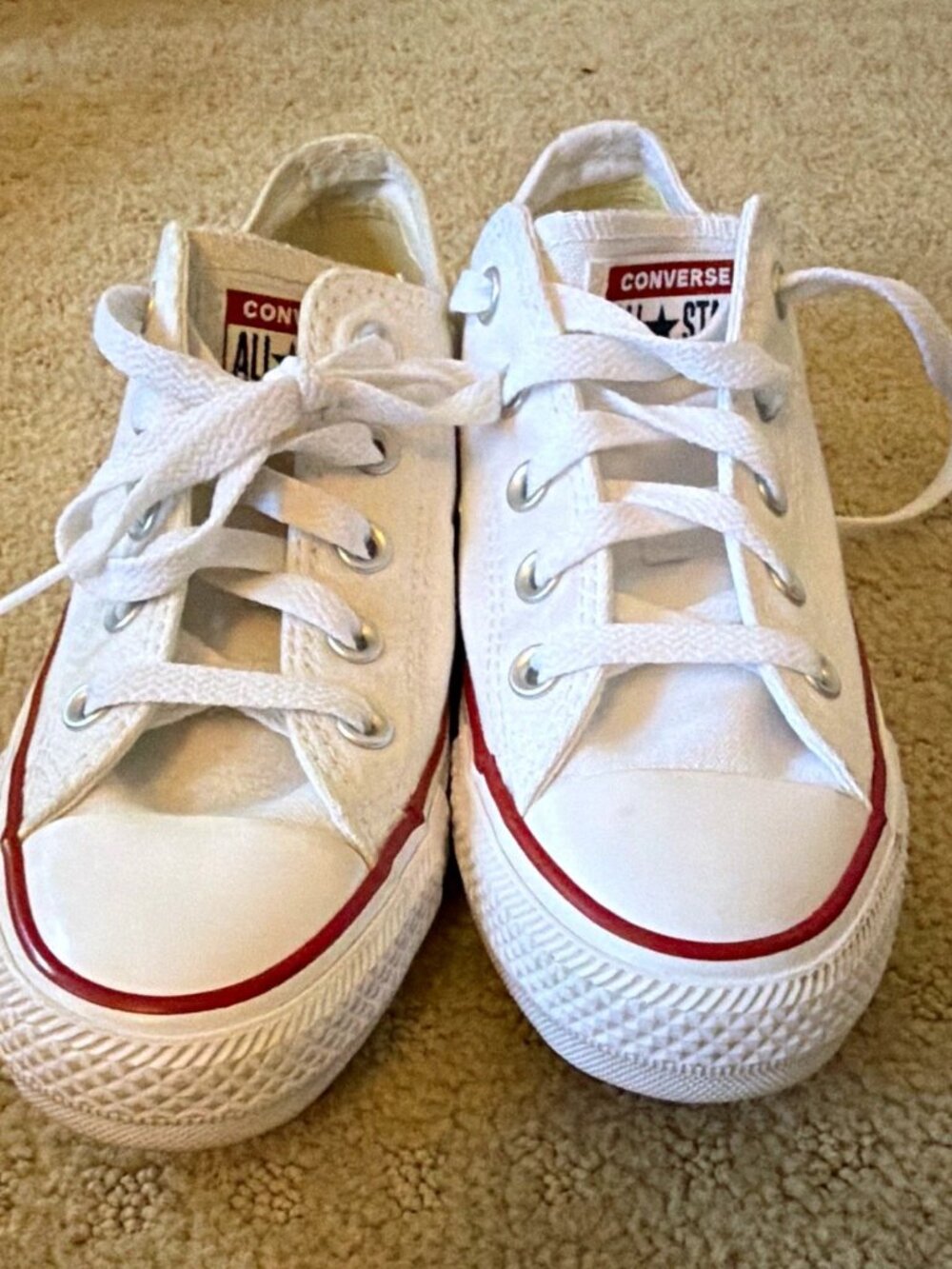 Converse Chuck Taylor All Star Low Top White Canvas Sneaker US 6